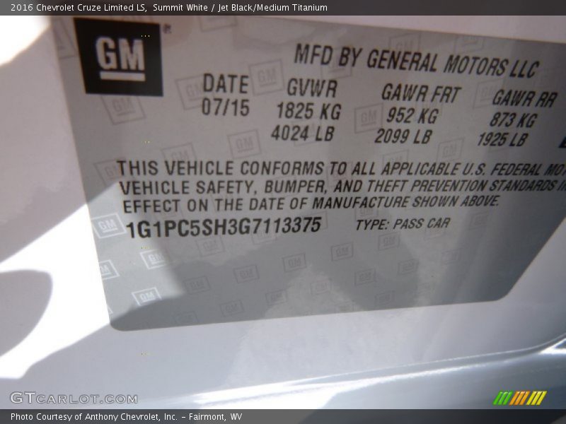 Summit White / Jet Black/Medium Titanium 2016 Chevrolet Cruze Limited LS