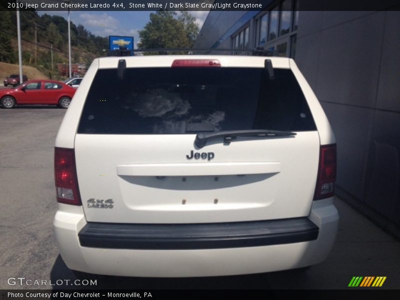 Stone White / Dark Slate Gray/Light Graystone 2010 Jeep Grand Cherokee Laredo 4x4