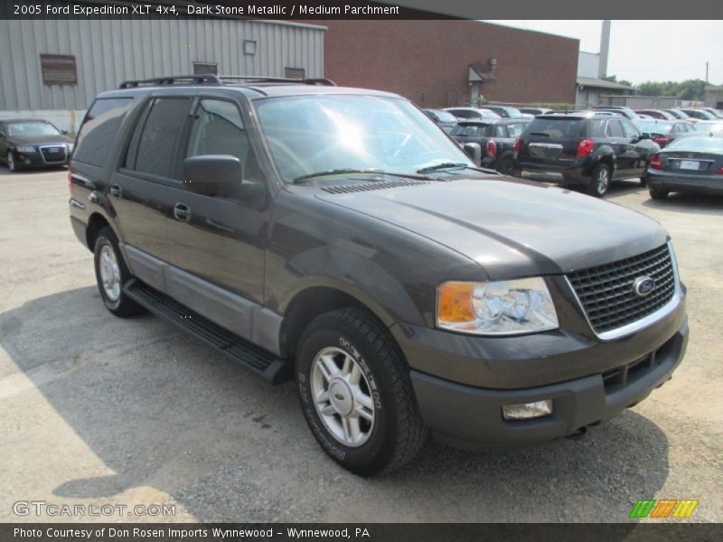 Dark Stone Metallic / Medium Parchment 2005 Ford Expedition XLT 4x4