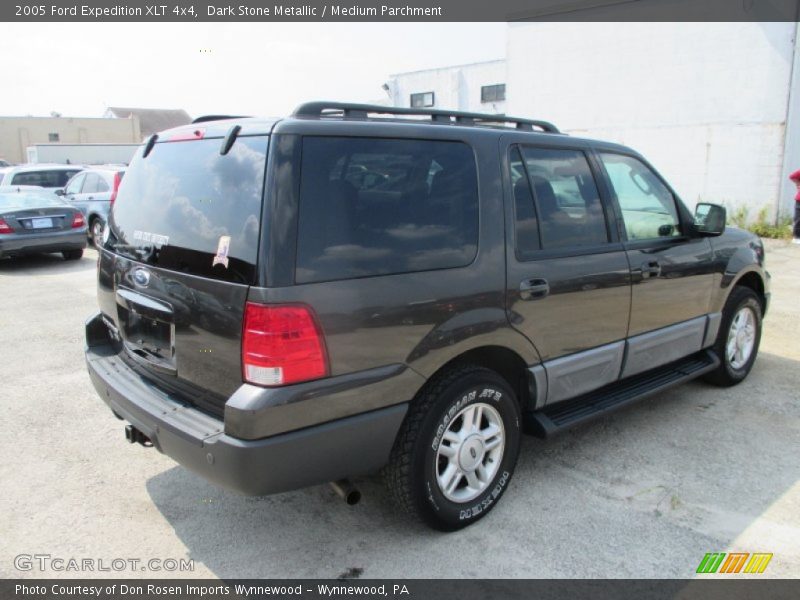 Dark Stone Metallic / Medium Parchment 2005 Ford Expedition XLT 4x4