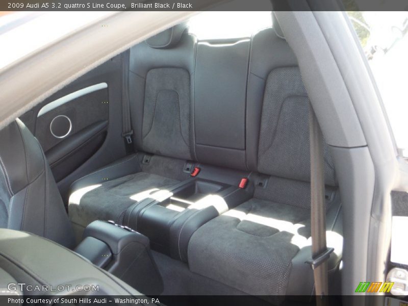 Rear Seat of 2009 A5 3.2 quattro S Line Coupe