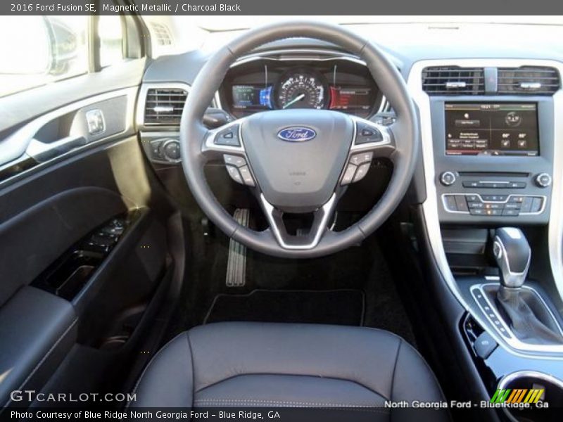 Magnetic Metallic / Charcoal Black 2016 Ford Fusion SE