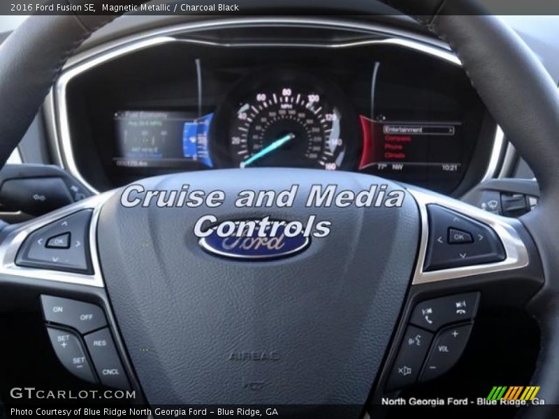 Magnetic Metallic / Charcoal Black 2016 Ford Fusion SE