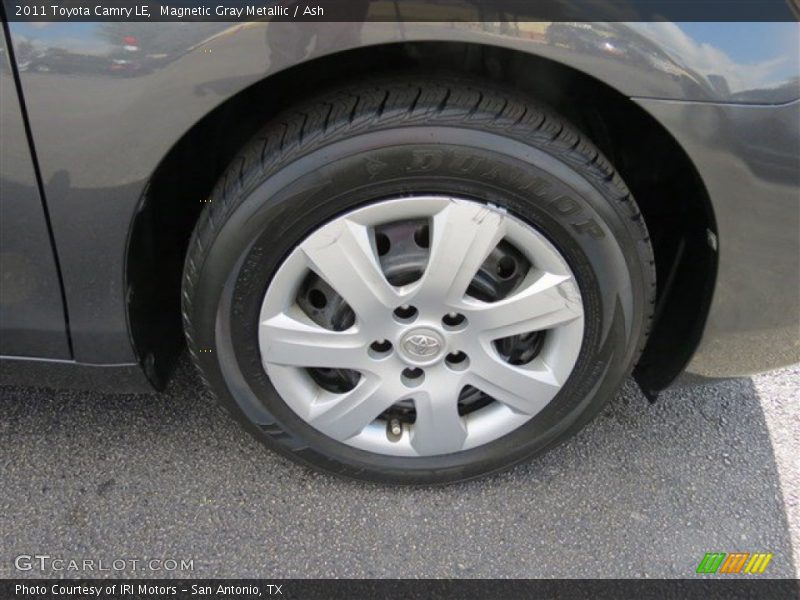 Magnetic Gray Metallic / Ash 2011 Toyota Camry LE