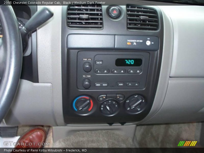 Black / Medium Dark Pewter 2005 Chevrolet Colorado Regular Cab