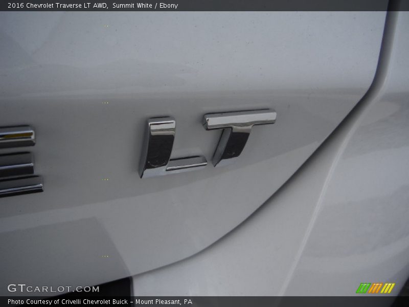 Summit White / Ebony 2016 Chevrolet Traverse LT AWD