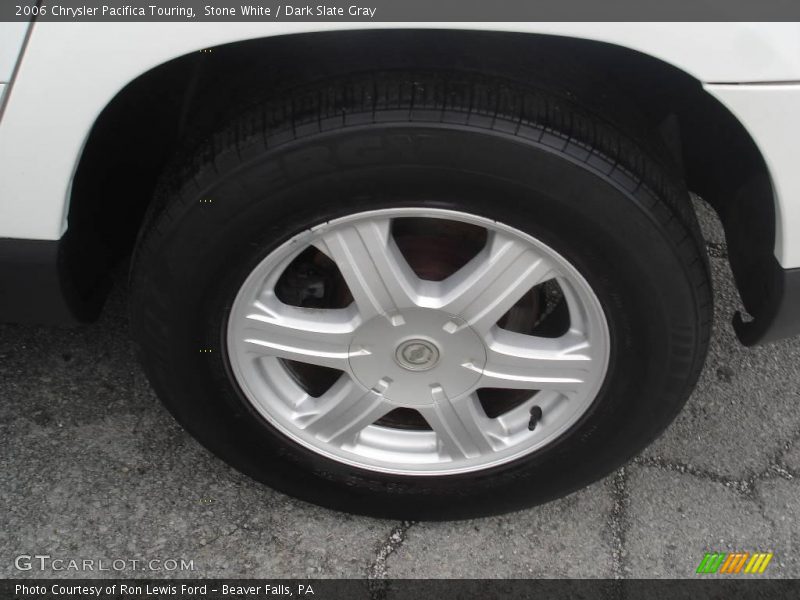 Stone White / Dark Slate Gray 2006 Chrysler Pacifica Touring