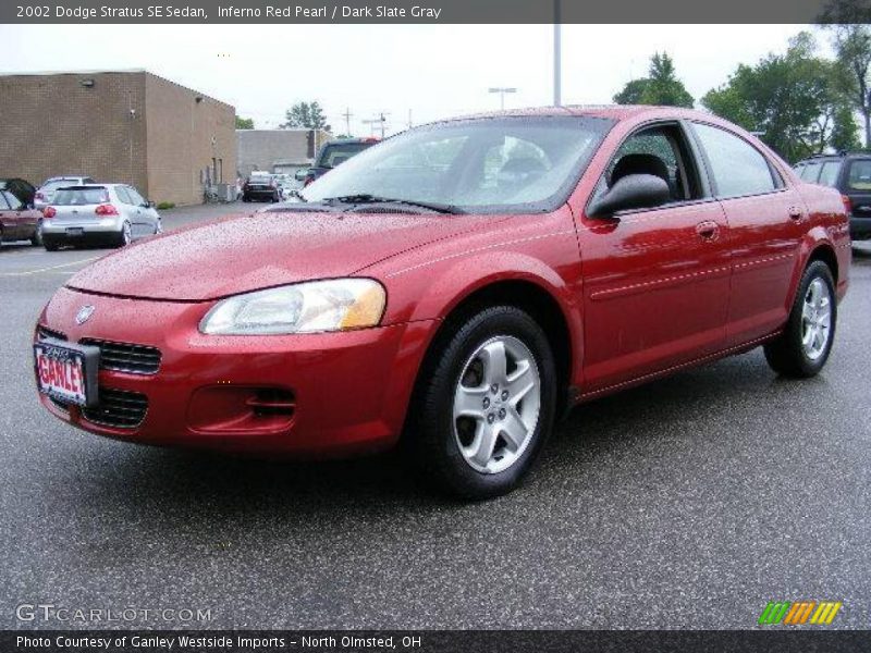 Inferno Red Pearl / Dark Slate Gray 2002 Dodge Stratus SE Sedan