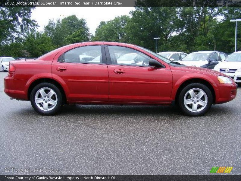 Inferno Red Pearl / Dark Slate Gray 2002 Dodge Stratus SE Sedan