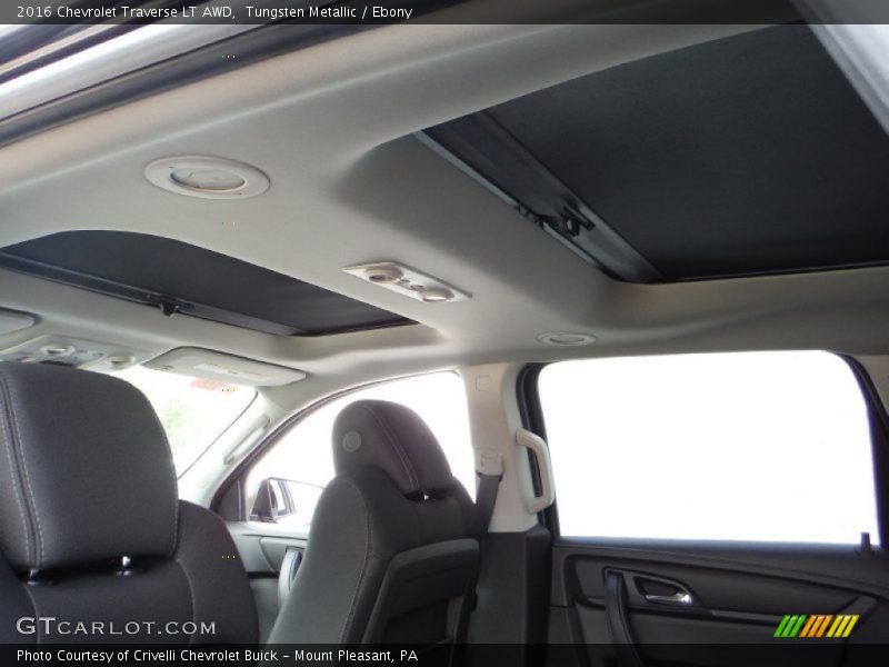 Tungsten Metallic / Ebony 2016 Chevrolet Traverse LT AWD