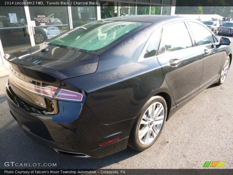 Tuxedo Black / Charcoal Black 2014 Lincoln MKZ FWD