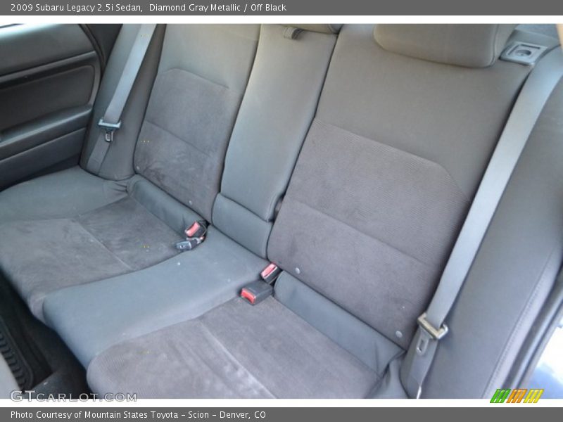 Diamond Gray Metallic / Off Black 2009 Subaru Legacy 2.5i Sedan
