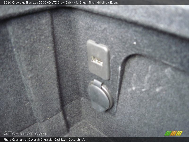 Sheer Silver Metallic / Ebony 2010 Chevrolet Silverado 2500HD LTZ Crew Cab 4x4