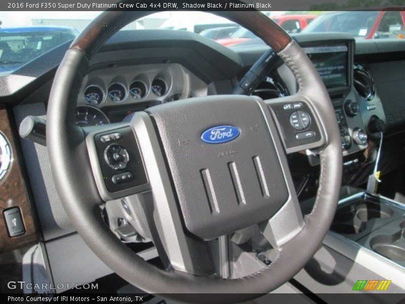  2016 F350 Super Duty Platinum Crew Cab 4x4 DRW Steering Wheel