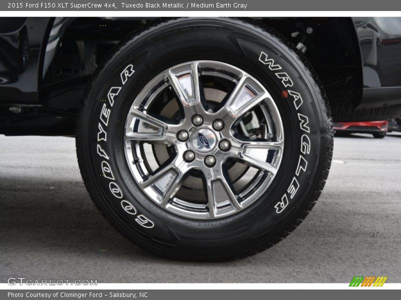 Tuxedo Black Metallic / Medium Earth Gray 2015 Ford F150 XLT SuperCrew 4x4