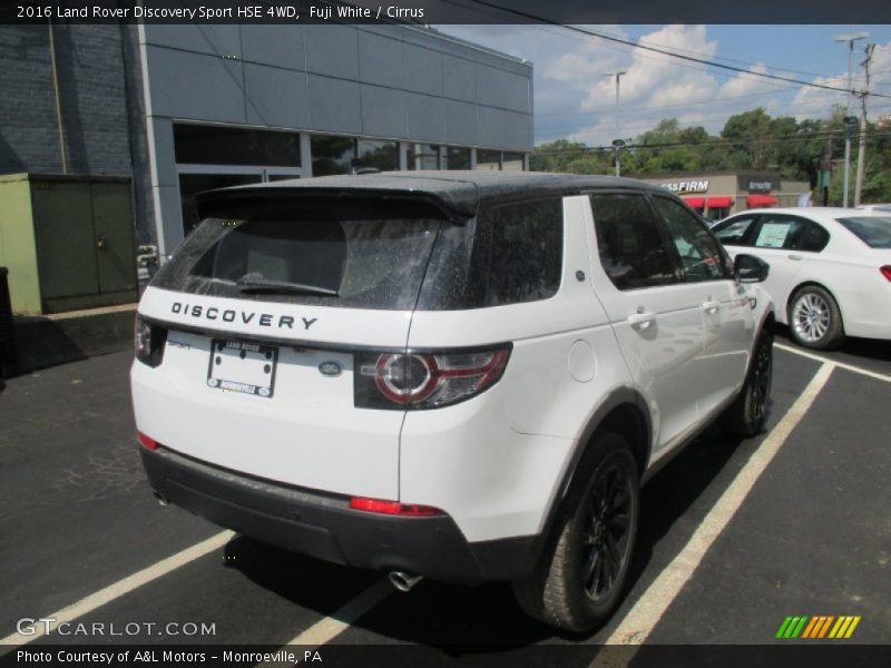 Fuji White / Cirrus 2016 Land Rover Discovery Sport HSE 4WD