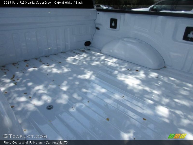 Oxford White / Black 2015 Ford F150 Lariat SuperCrew