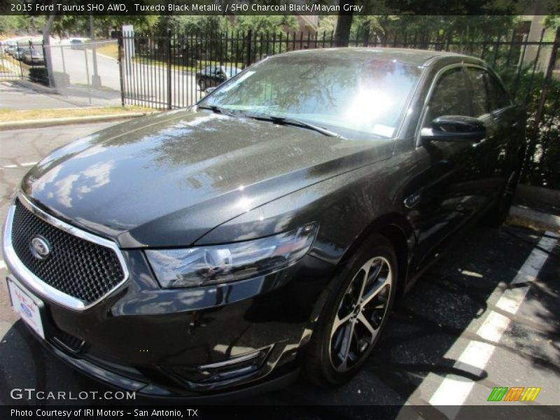 Tuxedo Black Metallic / SHO Charcoal Black/Mayan Gray 2015 Ford Taurus SHO AWD