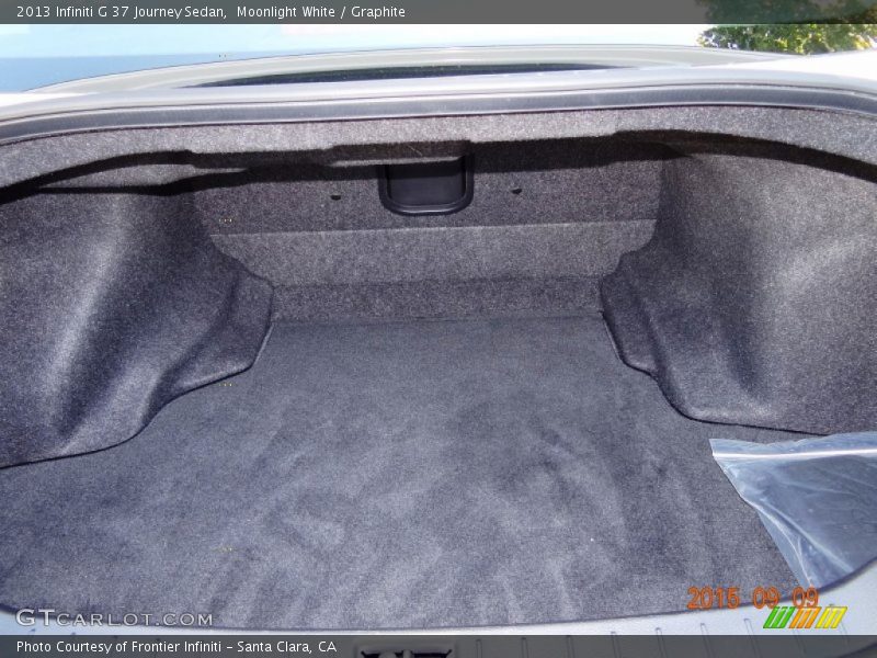 Moonlight White / Graphite 2013 Infiniti G 37 Journey Sedan
