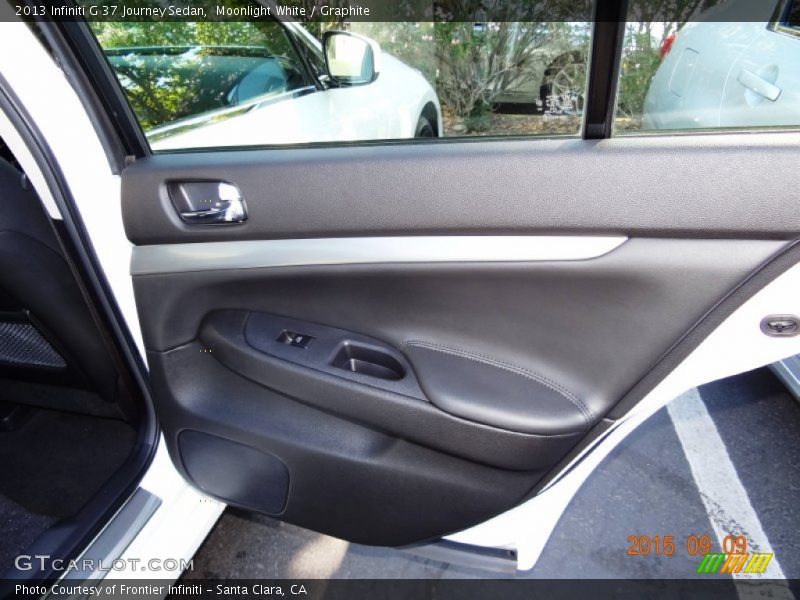 Moonlight White / Graphite 2013 Infiniti G 37 Journey Sedan