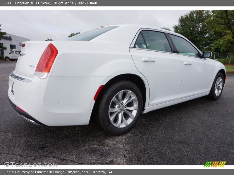 Bright White / Black/Linen 2015 Chrysler 300 Limited