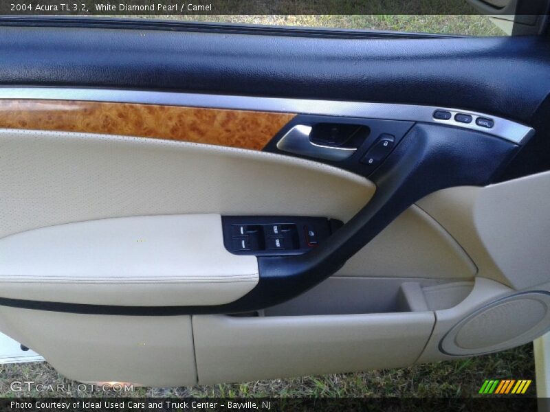 White Diamond Pearl / Camel 2004 Acura TL 3.2