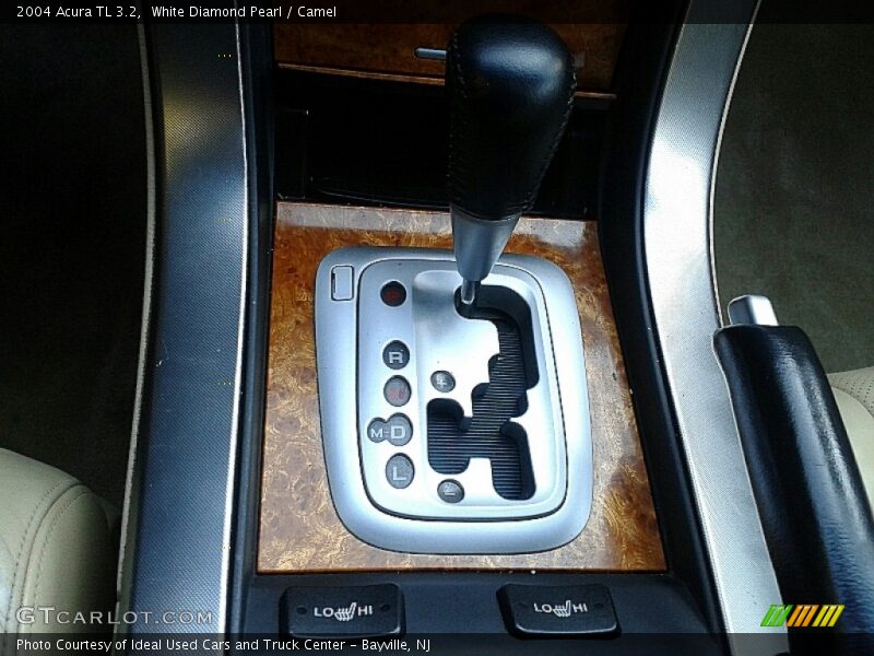 White Diamond Pearl / Camel 2004 Acura TL 3.2