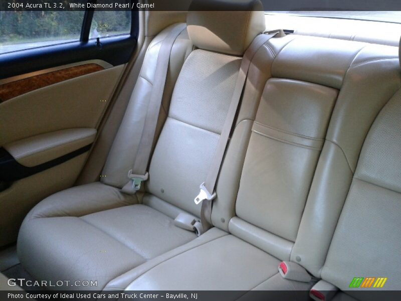 White Diamond Pearl / Camel 2004 Acura TL 3.2