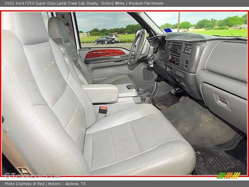Oxford White / Medium Parchment 2002 Ford F350 Super Duty Lariat Crew Cab Dually