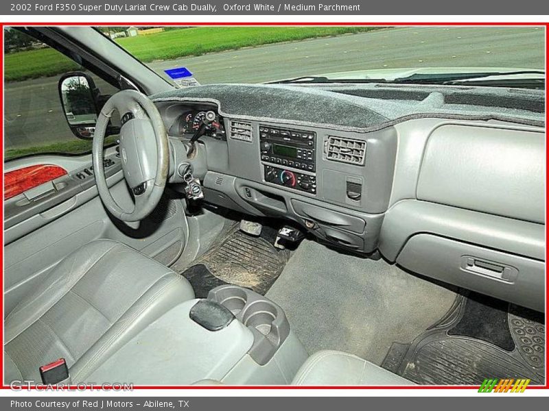 Oxford White / Medium Parchment 2002 Ford F350 Super Duty Lariat Crew Cab Dually
