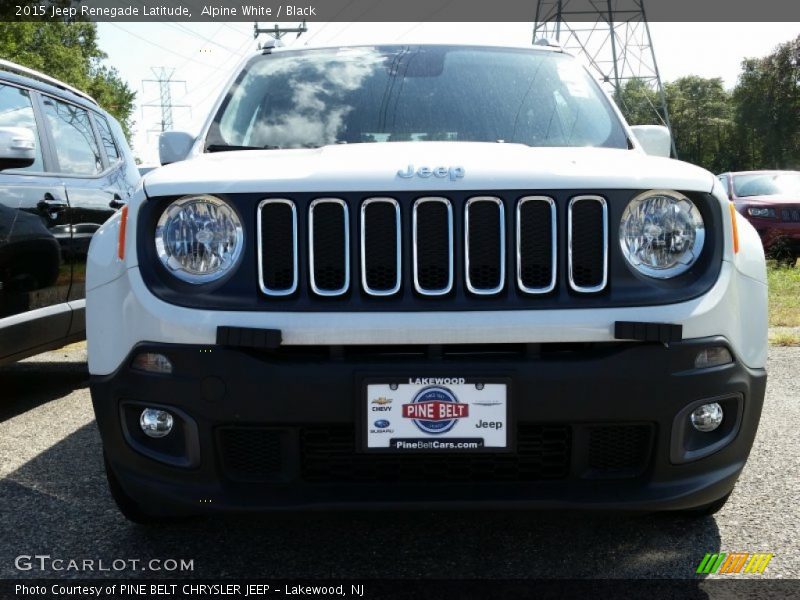 Alpine White / Black 2015 Jeep Renegade Latitude