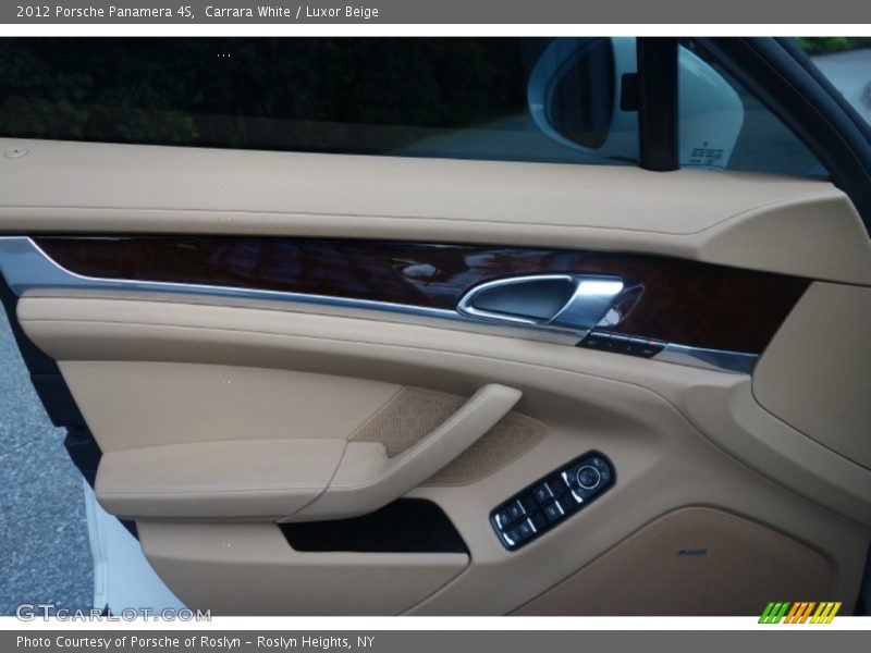 Carrara White / Luxor Beige 2012 Porsche Panamera 4S