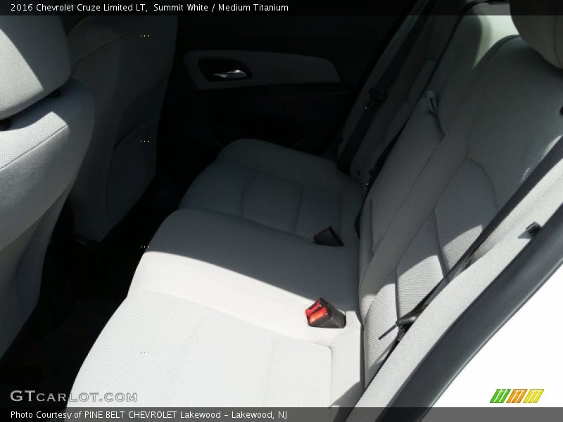 Summit White / Medium Titanium 2016 Chevrolet Cruze Limited LT