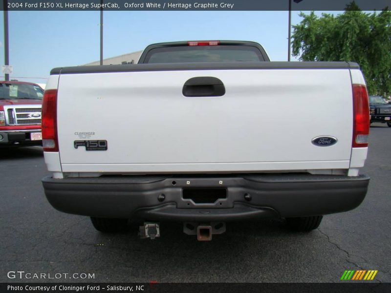 Oxford White / Heritage Graphite Grey 2004 Ford F150 XL Heritage SuperCab