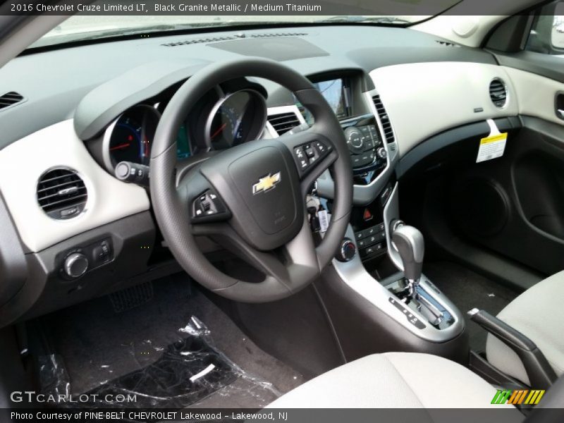 Black Granite Metallic / Medium Titanium 2016 Chevrolet Cruze Limited LT