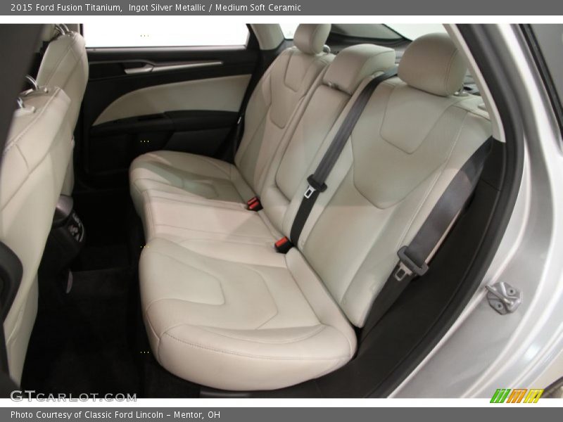 Ingot Silver Metallic / Medium Soft Ceramic 2015 Ford Fusion Titanium