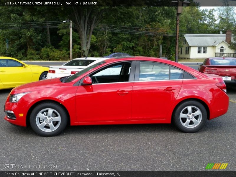 Red Hot / Jet Black 2016 Chevrolet Cruze Limited LT