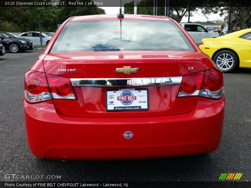 Red Hot / Jet Black 2016 Chevrolet Cruze Limited LT