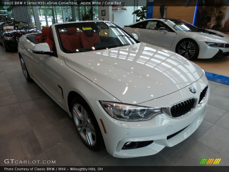 Front 3/4 View of 2016 4 Series 435i xDrive Convertible