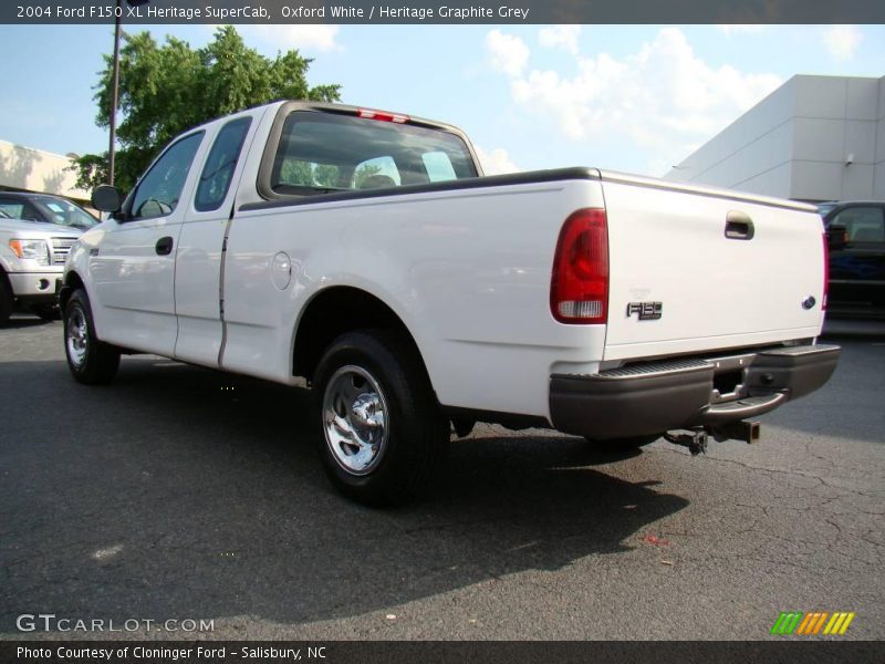 Oxford White / Heritage Graphite Grey 2004 Ford F150 XL Heritage SuperCab