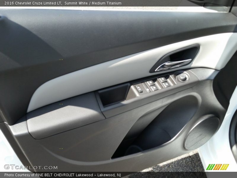 Summit White / Medium Titanium 2016 Chevrolet Cruze Limited LT