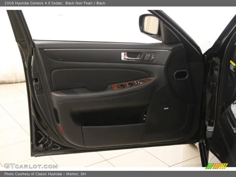Black Noir Pearl / Black 2009 Hyundai Genesis 4.6 Sedan