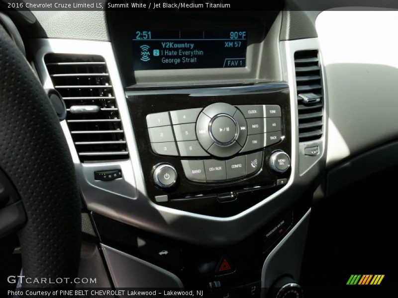 Summit White / Jet Black/Medium Titanium 2016 Chevrolet Cruze Limited LS