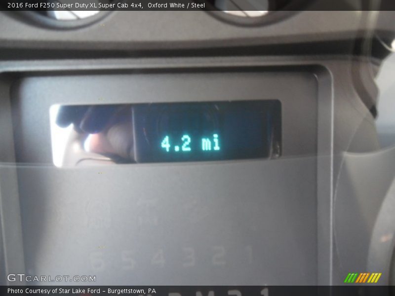 Oxford White / Steel 2016 Ford F250 Super Duty XL Super Cab 4x4