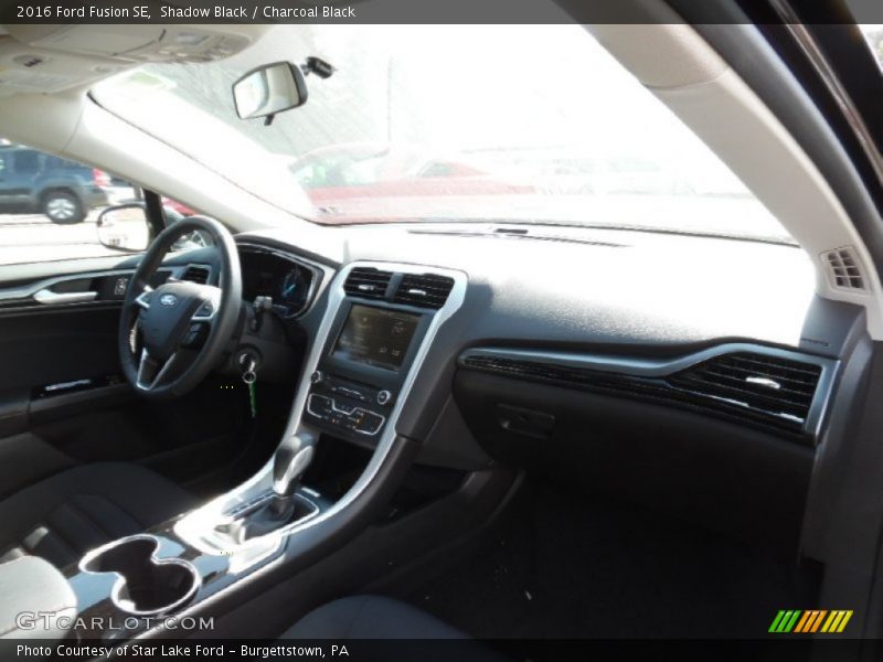 Shadow Black / Charcoal Black 2016 Ford Fusion SE