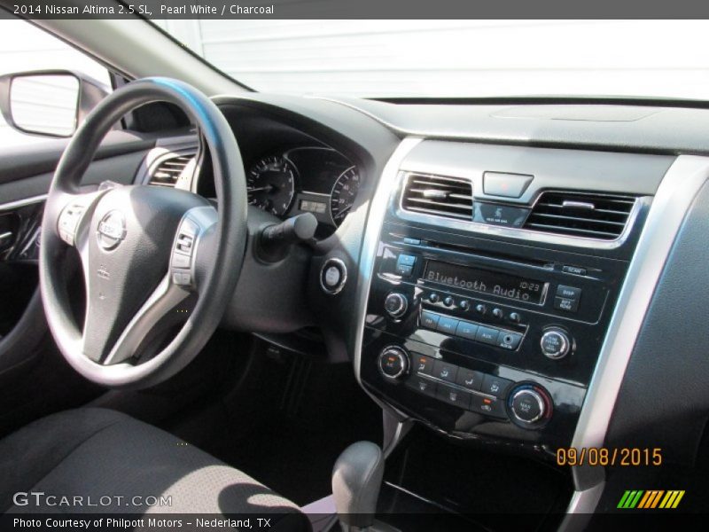 Pearl White / Charcoal 2014 Nissan Altima 2.5 SL