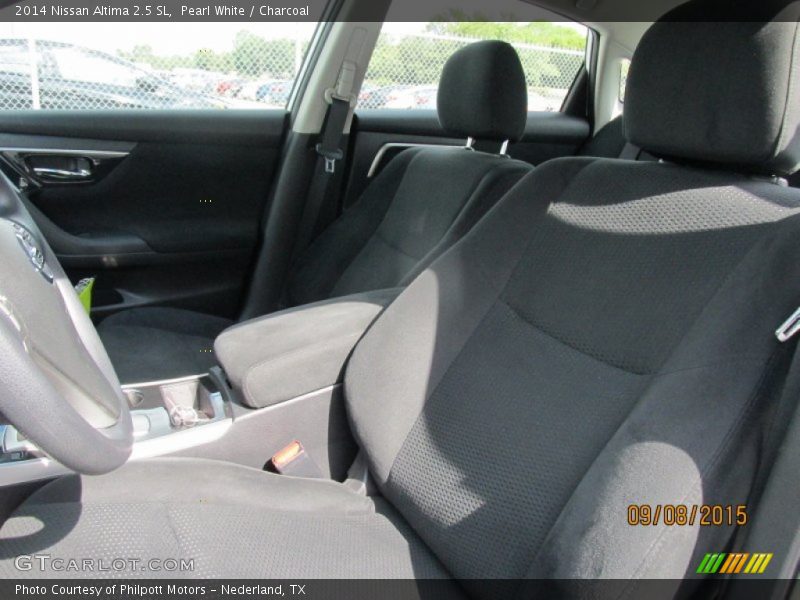 Pearl White / Charcoal 2014 Nissan Altima 2.5 SL