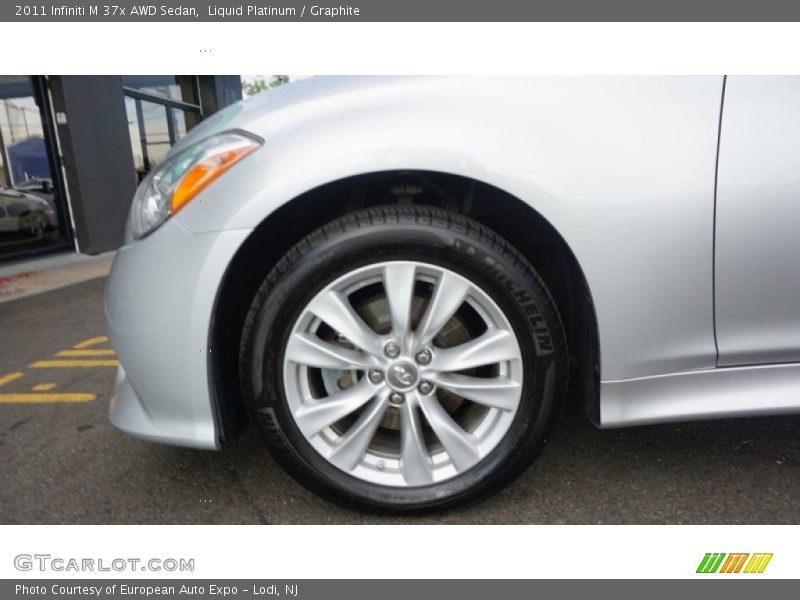 Liquid Platinum / Graphite 2011 Infiniti M 37x AWD Sedan
