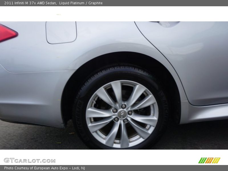 Liquid Platinum / Graphite 2011 Infiniti M 37x AWD Sedan