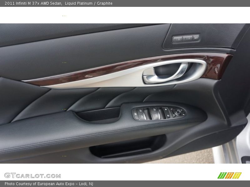 Liquid Platinum / Graphite 2011 Infiniti M 37x AWD Sedan